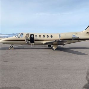 Meet your Posher, Avery